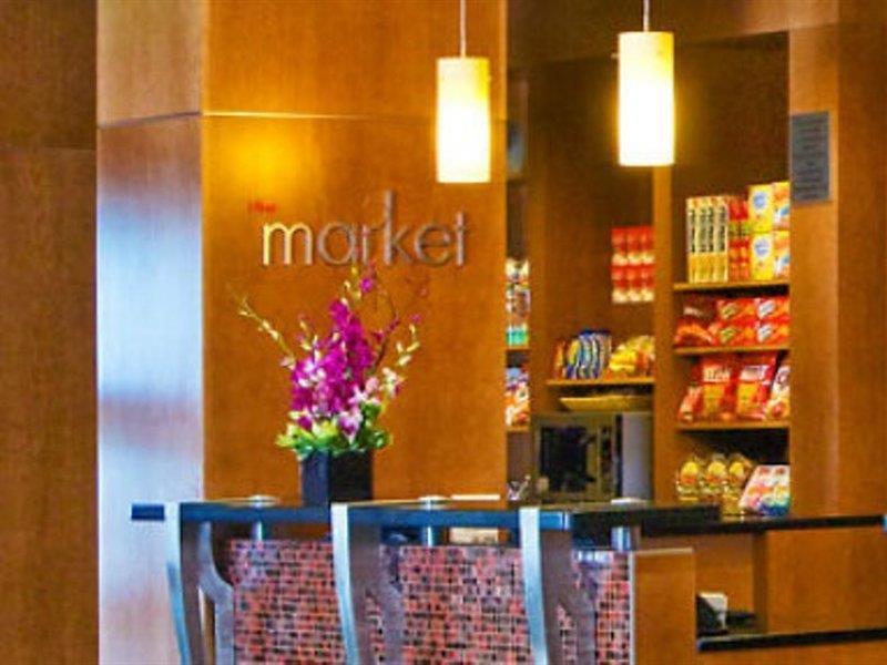 Hotel Courtyard By Marriott Boston Logan Airport Zewnętrze zdjęcie