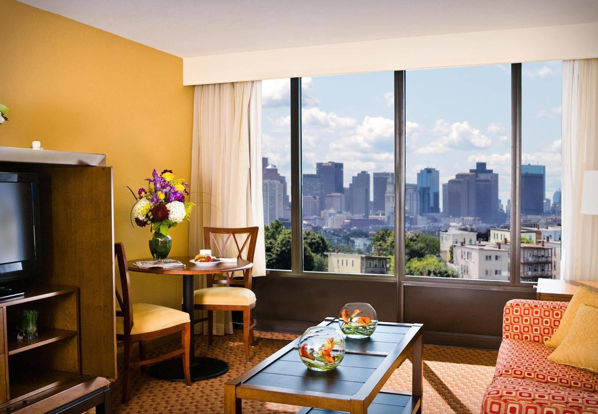 Hotel Courtyard By Marriott Boston Logan Airport Zewnętrze zdjęcie