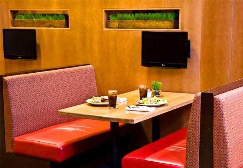 Hotel Courtyard By Marriott Boston Logan Airport Zewnętrze zdjęcie
